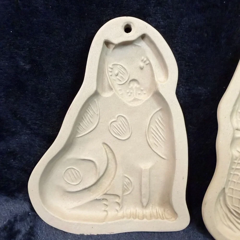 Brown Bag Cookie Art Molds Spot the Dog & Mama Kitty Cat Set of 2 Vintage 1988